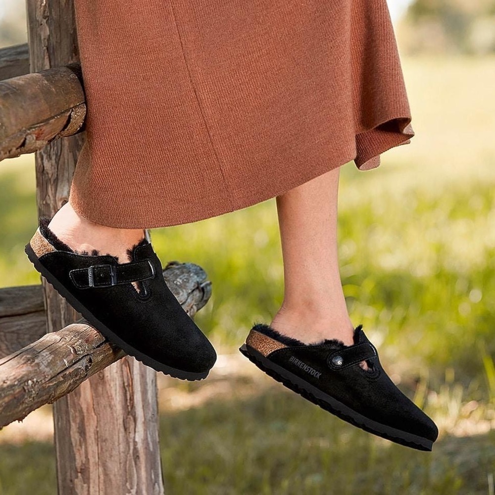 Birkenstock Women's Black 'Boston' Genuine Shearling Lined Clog NWT 36 N-fit - Picture 1 of 7